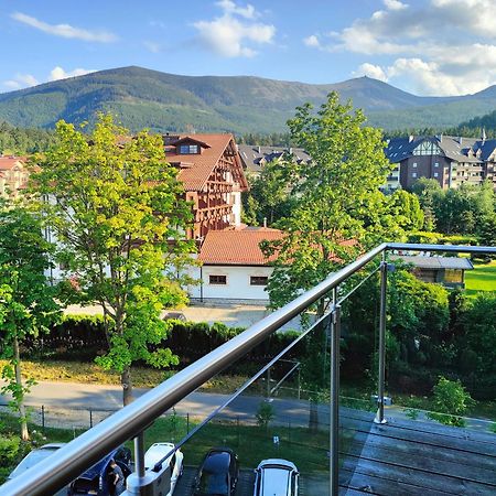 Apartamenty Everysky - Ogrodnicza 7-9 คาร์ปัตซ์ ภายนอก รูปภาพ