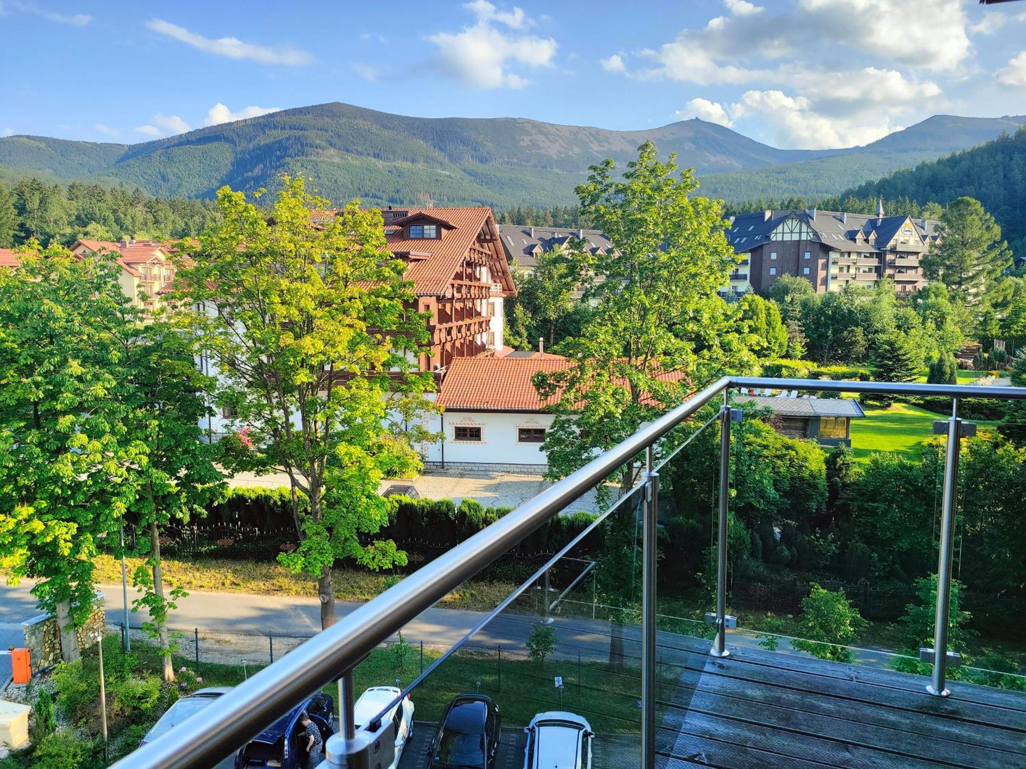Apartamenty Everysky - Ogrodnicza 7-9 คาร์ปัตซ์ ภายนอก รูปภาพ