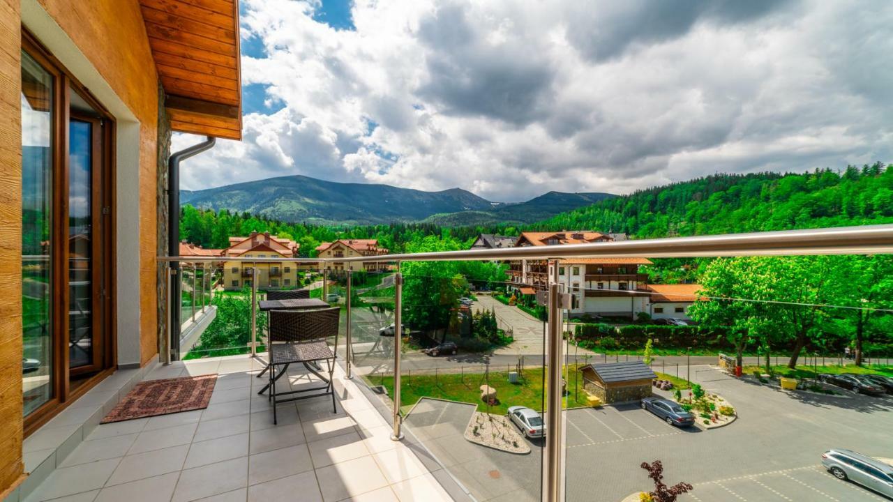 Apartamenty Everysky - Ogrodnicza 7-9 คาร์ปัตซ์ ภายนอก รูปภาพ