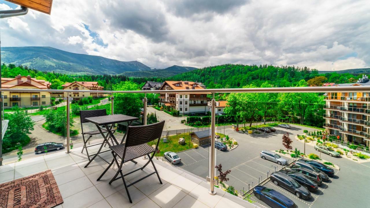 Apartamenty Everysky - Ogrodnicza 7-9 คาร์ปัตซ์ ภายนอก รูปภาพ