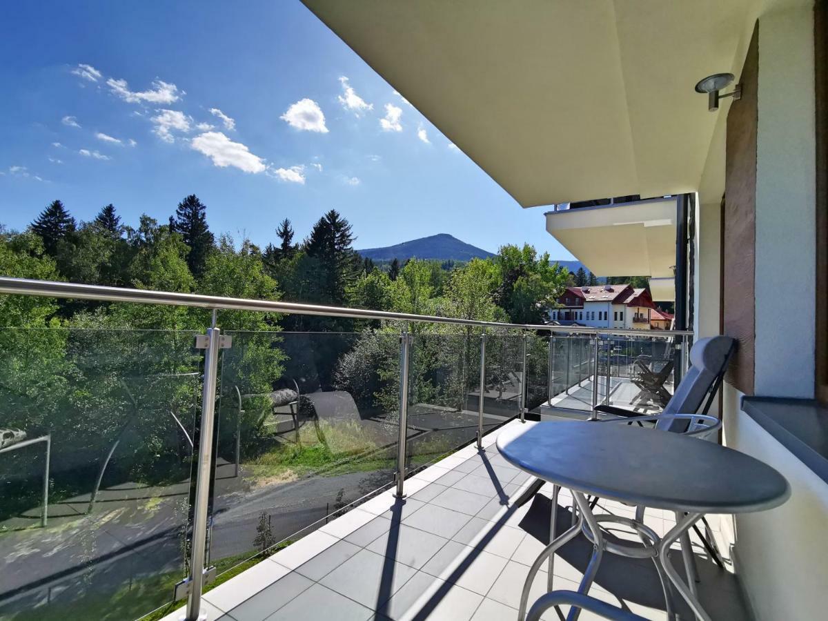 Apartamenty Everysky - Ogrodnicza 7-9 คาร์ปัตซ์ ภายนอก รูปภาพ